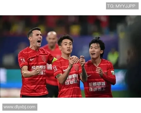 成都足球队实力强劲荣登个人能力排行榜第三名引发热议 成都足球队实力强劲荣登个人能力排行榜第三名引发热议